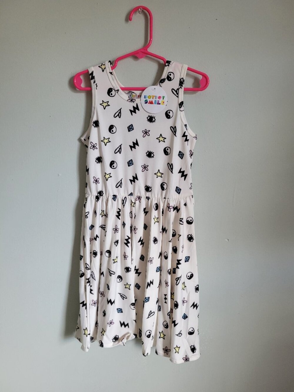 Dot Dot Smile Dress Girl's 5/6 White with Peace & Hearts Twirl Tank NWT